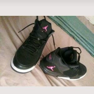 Jordans size 7y